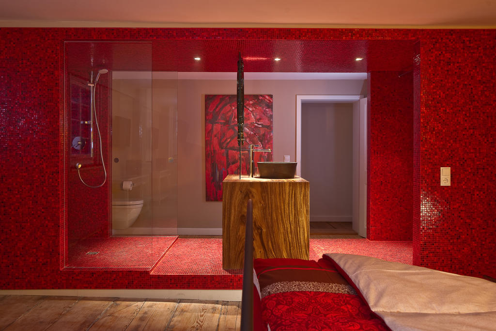 Hotel Zum Lowen 라어 객실 사진